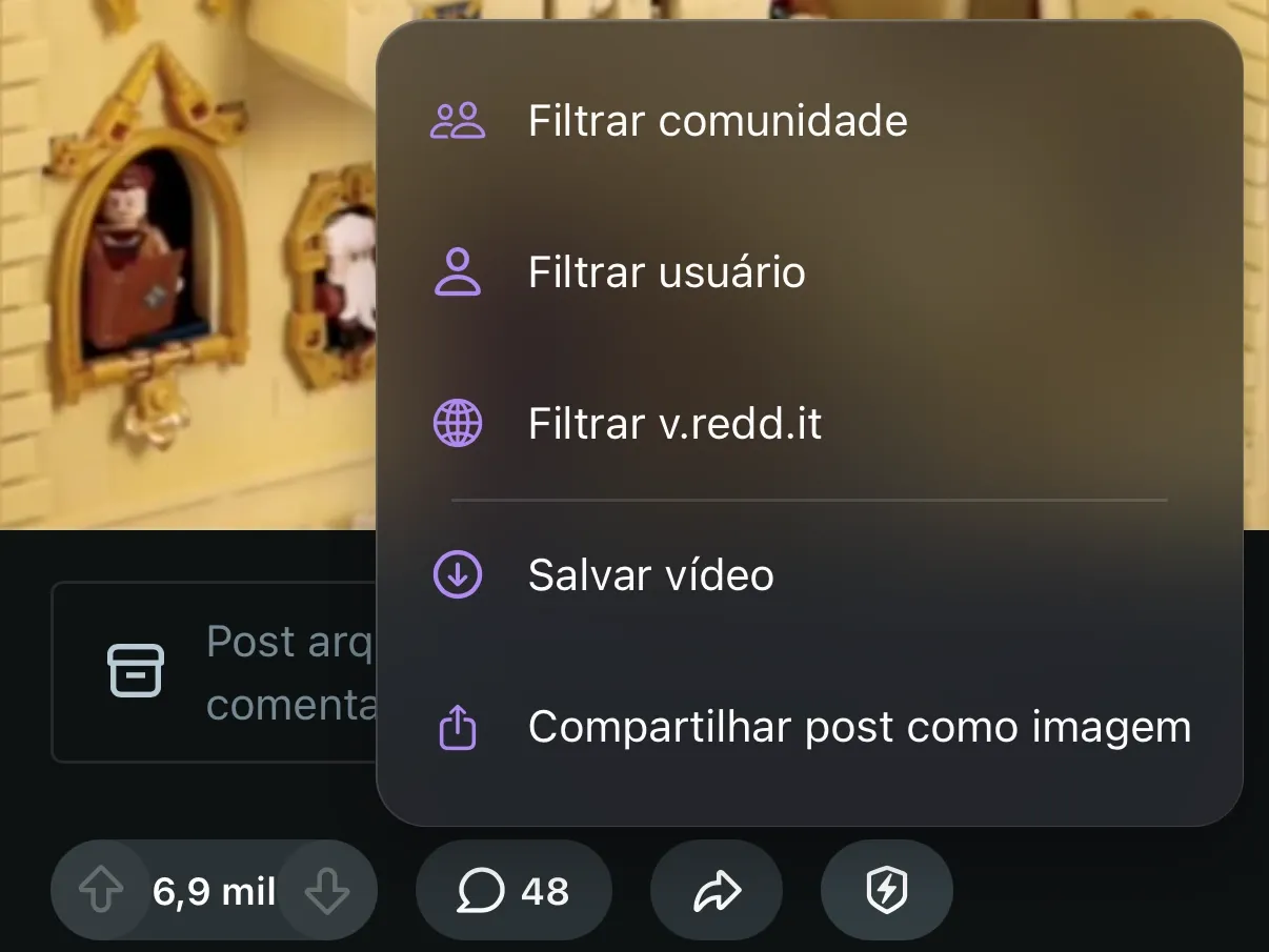 O menu do Protego aberto em um post de vídeo do Reddit, com Salvar vídeo abaixo das opções de filtro.